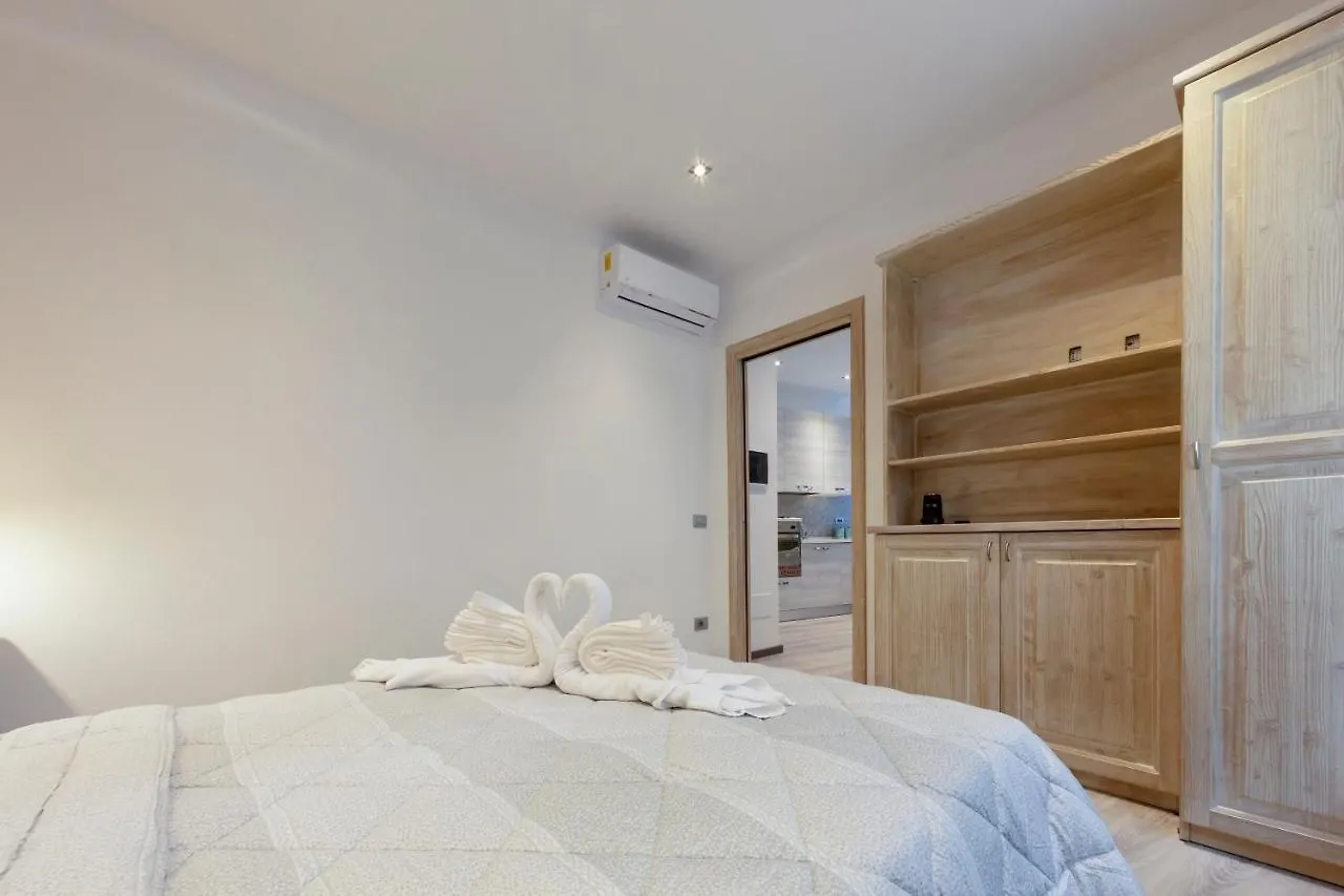San Bernardino 19 Apartment Bergamo Italy